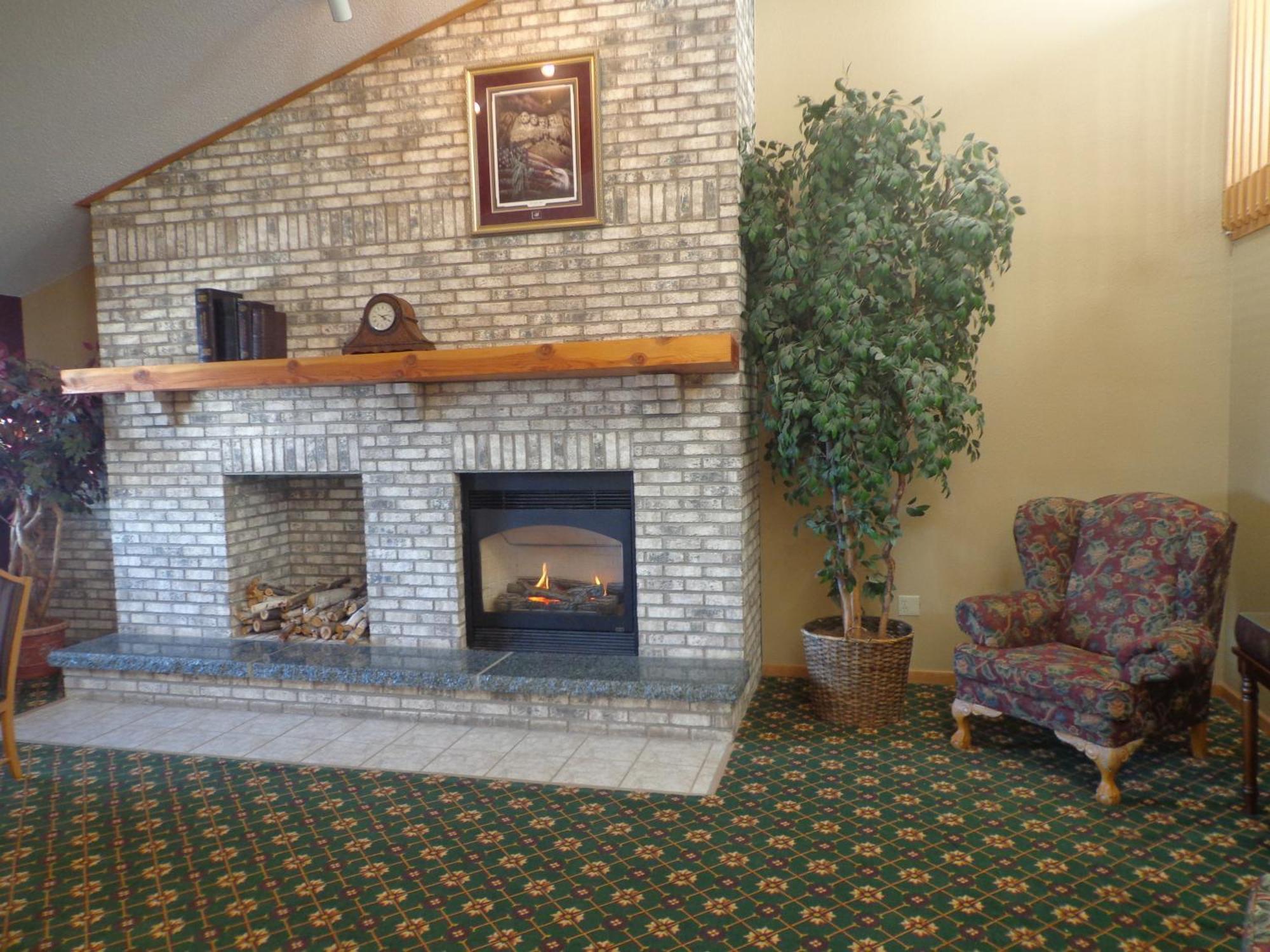 Americinn By Wyndham Madison Sd Bagian luar foto